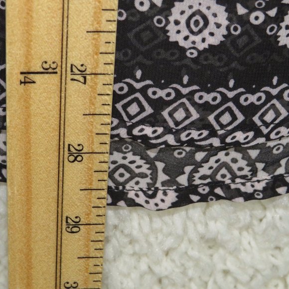 Bluebell* Women's 3/4 Sleeve High/Low Curved Hem V-Neck Blouse Size ~ 2XL‎ - Picture 10 of 11